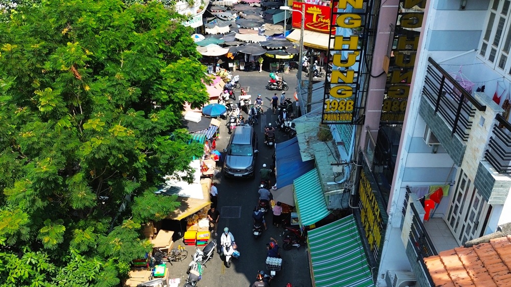 Vía thần tài 2025